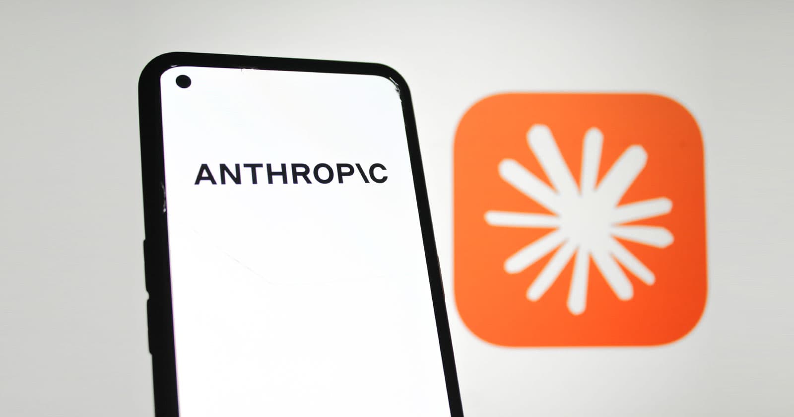 Anthropic Shares Power Prompts That Improve AI Results via @sejournal, @martinibuster
